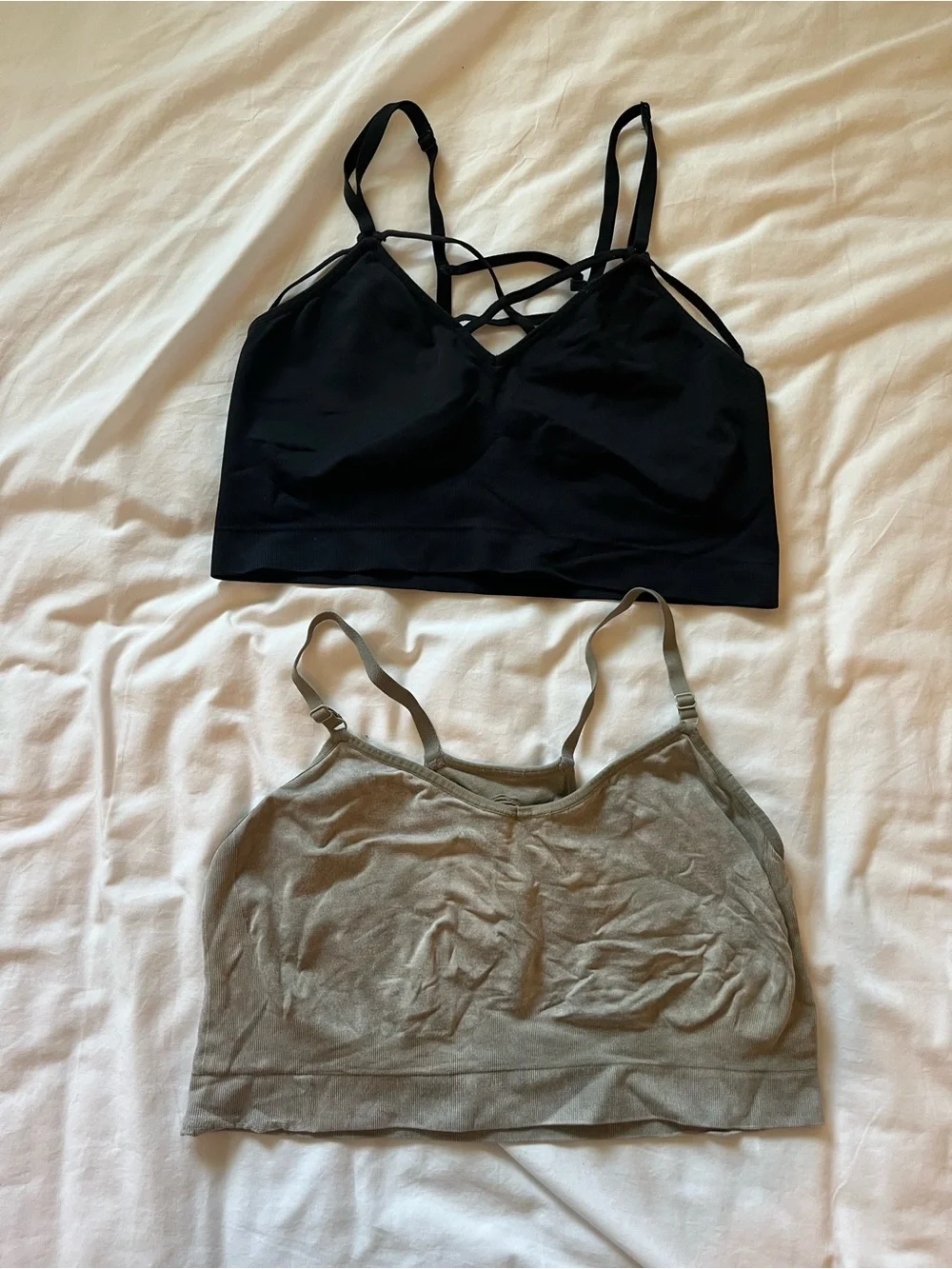 Women's Plus Size Wireless, Tagless Bralettes - Black and Acid Wash - 14/16